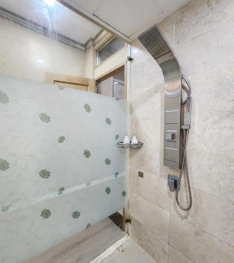 Aparthotel F F House Homestay Ho Chi Minh City